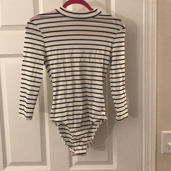 Mock neck striped bodysuit - Picture 4 of 5
